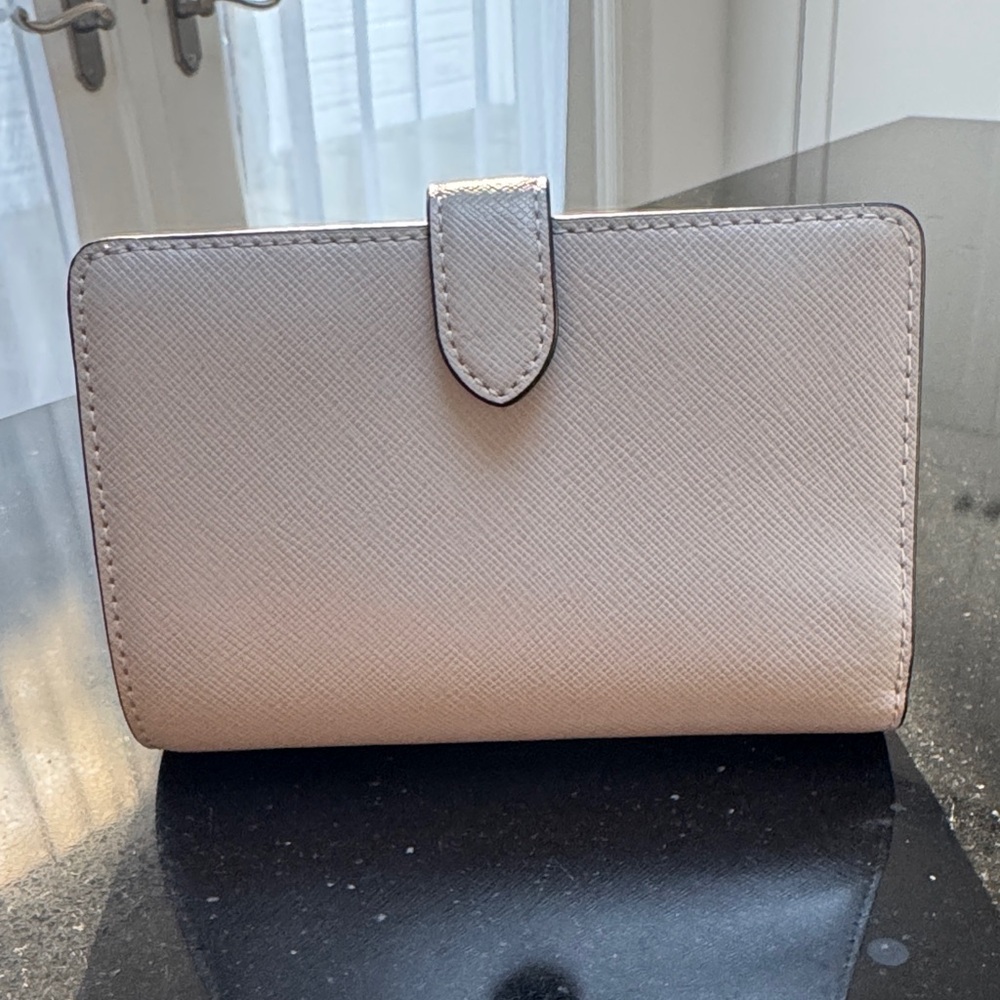 Kate Spade Wallet - Picture 3 of 7